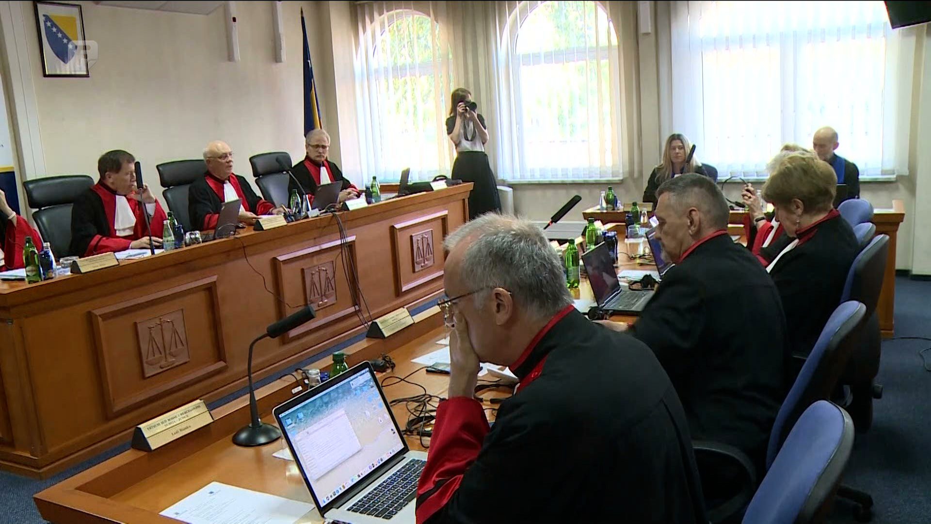 Neustavan zakon NSRS o neprimjenjivanju Inzkove zabrane negiranja genocida